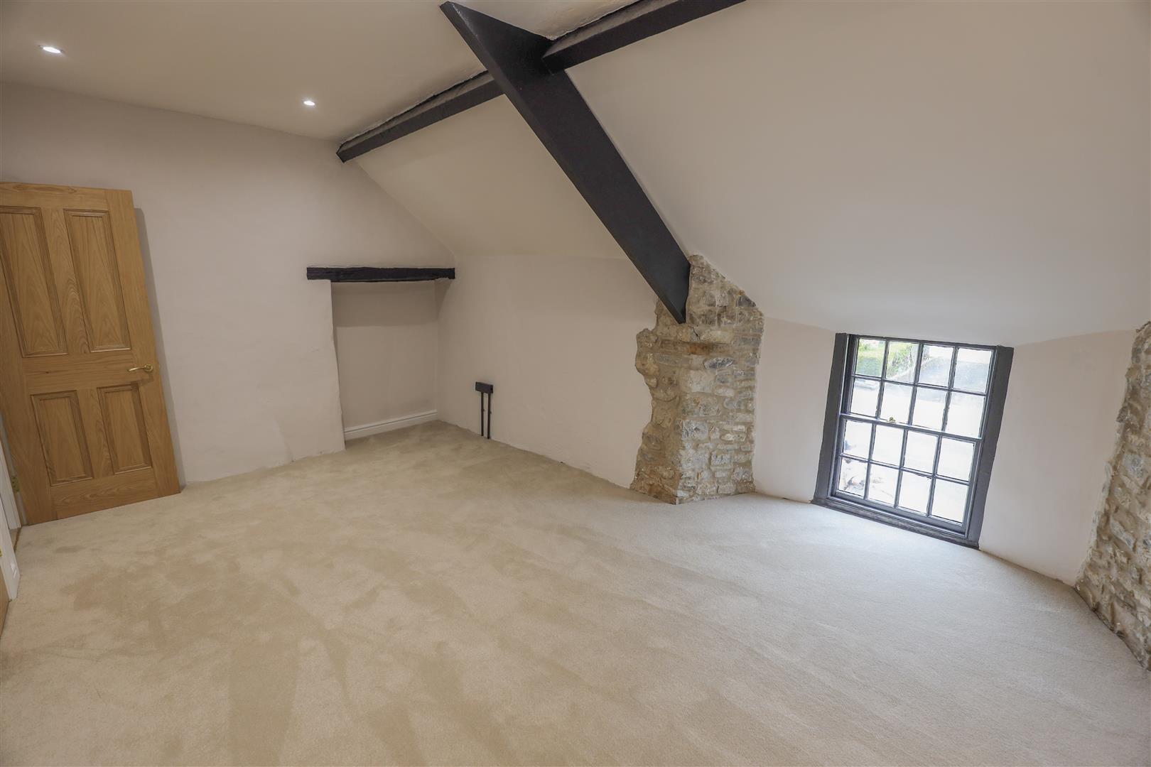 4 The Market Place, 66 High Street, Cowbridge, Vale of Glamorgan, CF71